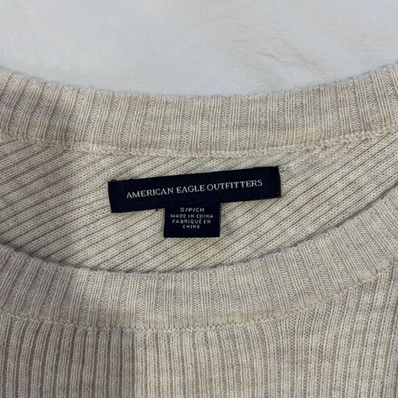 American Eagle Wrap Back Sweater - Heather Cream - Picture 6 of 8